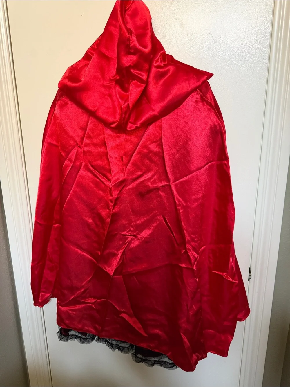 Spirit Dark Red and Black Hooded Riding Costume